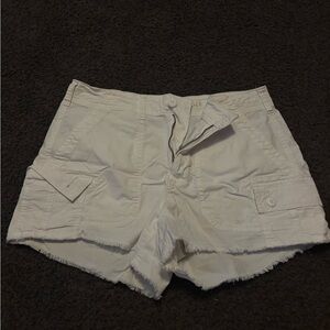 American Eagle Outfitters White Cargo Shorts Casual Style